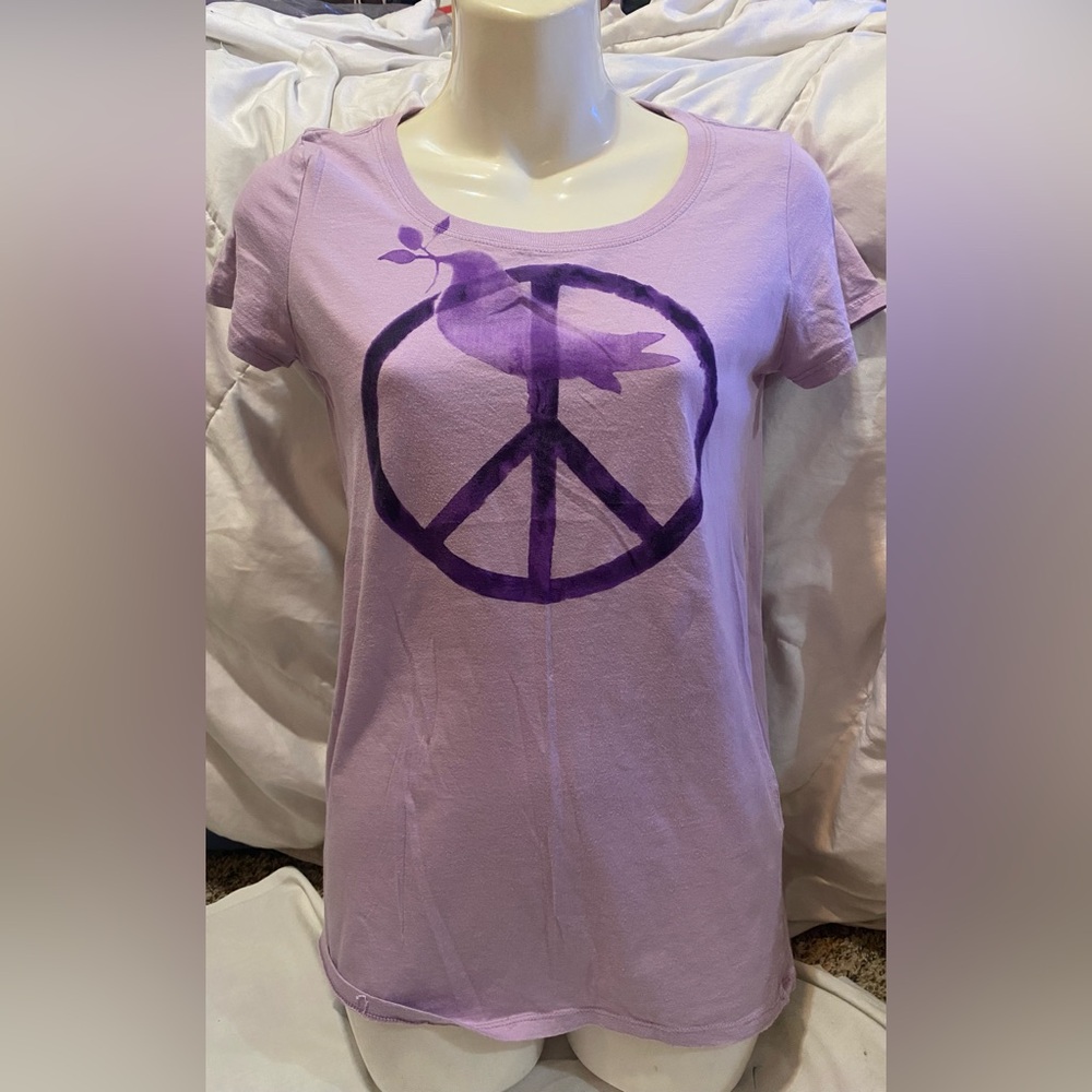 Lucky Tees Purple Peace Sign w/Dove Size XSmall to Small